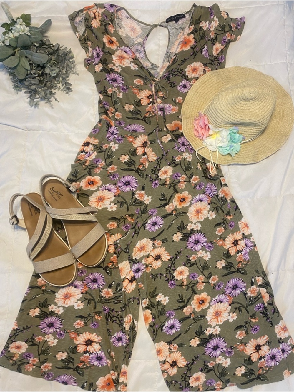 Derek Heart Green Floral Cropped Wide-Leg Jumpsuit Soft Girl Summer